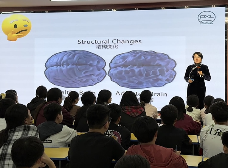 孩子抑郁从不是突然发生的！18年心理专家：所有抑郁孩子，都必经这4步